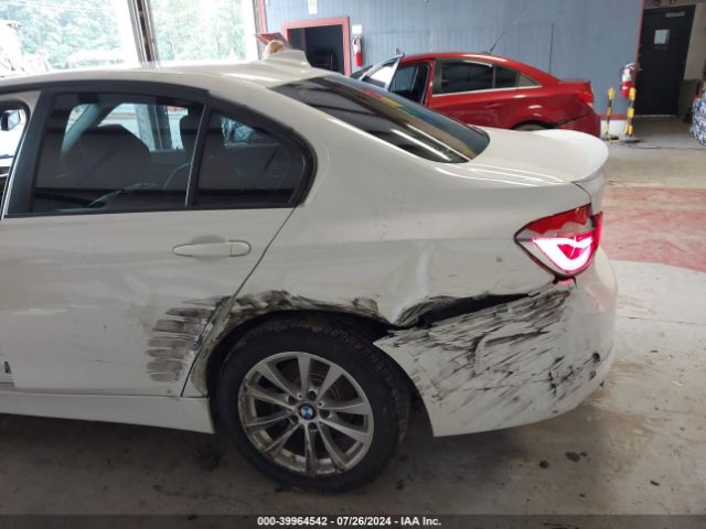 WBA8E1G51GNT38013 BMW 320i