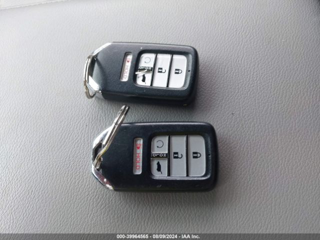 2HKRW2H80JH642055 Honda CR-V
