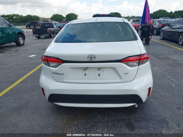 Toyota COROLLA LE 2022 5YFEPMAEXNP358366 Image 16