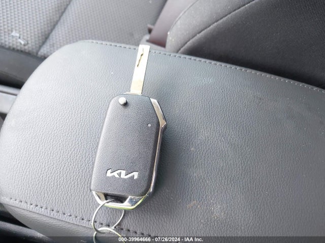 KIA SOUL LX 2022 KNDJ23AU8N7184152 Image 11