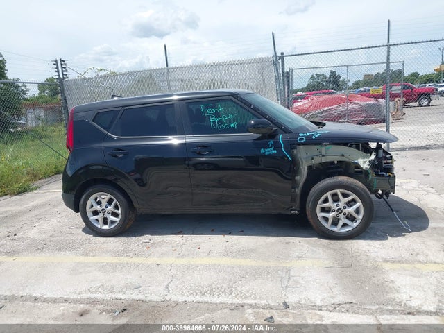 KIA SOUL LX 2022 KNDJ23AU8N7184152 Image 14