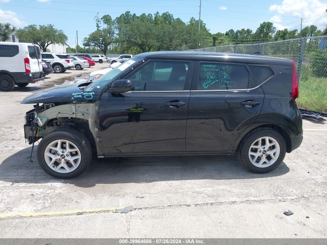 KIA SOUL LX 2022 KNDJ23AU8N7184152 Image 15
