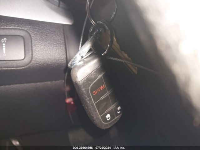 3C4PDCBG2HT518141 Dodge Journey Sxt