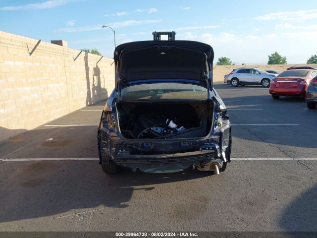 5YFEPMAE5MP226811 Toyota COROLLA LE