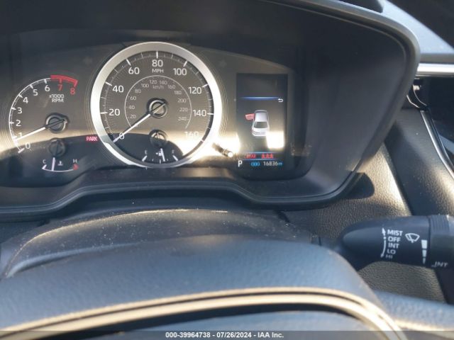 5YFEPMAE5MP226811 Toyota COROLLA LE