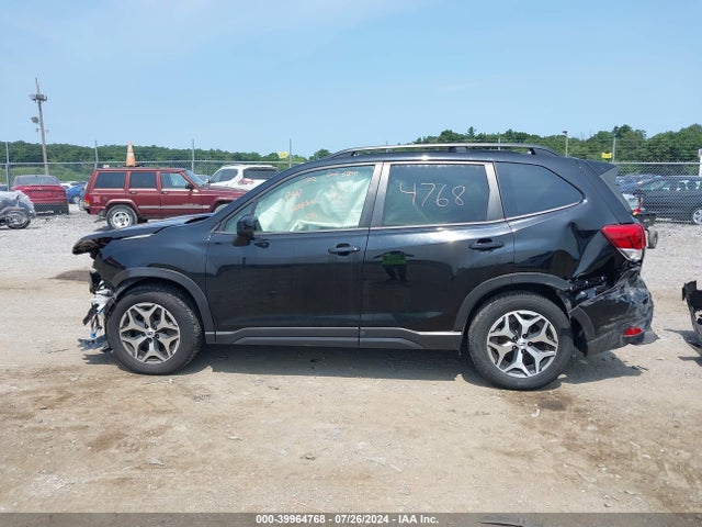 Subaru Forester Premium 2019 JF2SKAEC3KH493108 Image 15