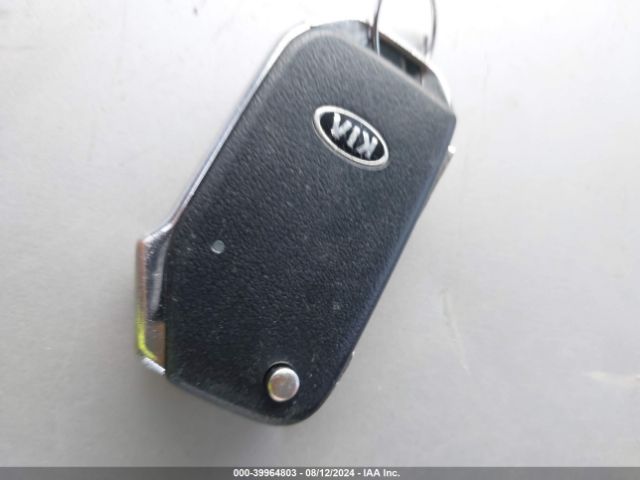3KPF24AD8KE115095 KIA Forte Lxs
