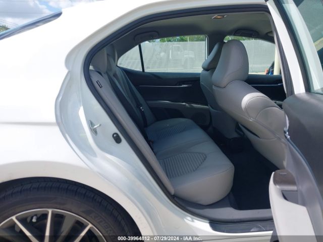 4T1G11AK6NU069899 Toyota CAMRY SE