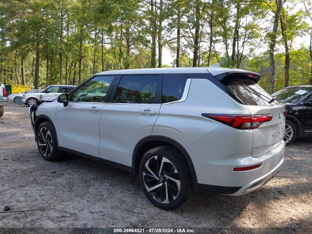 2023 MITSUBISHI OUTLANDER JA4J4UA83PZ012454 Photo 2