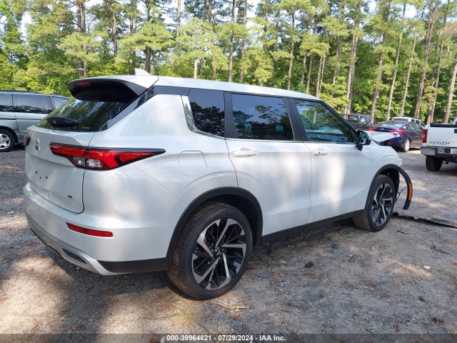 2023 MITSUBISHI OUTLANDER JA4J4UA83PZ012454 Photo 3