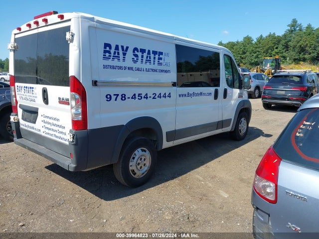 3C6TRVAG2HE517189 RAM Promaster 1500 Low Roof 136 Wb