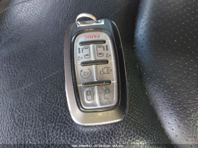 2019 CHRYSLER PACIFICA 2C4RC1BG8KR706026 Photo 10
