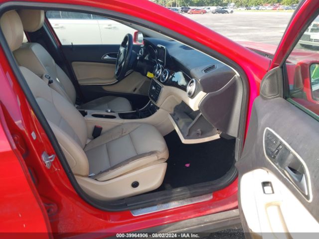 WDCTG4EB6FJ125852 Mercedes-Benz GLA 250