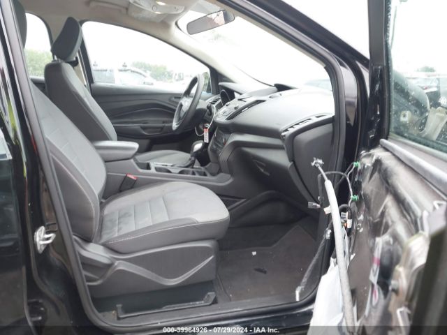 1FMCU0F70JUA06781 Ford ESCAPE S