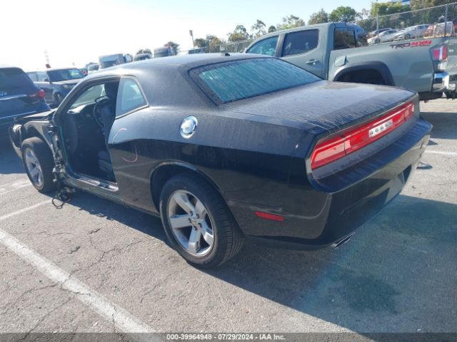2C3CDYAGXEH302415 Dodge Challenger Sxt