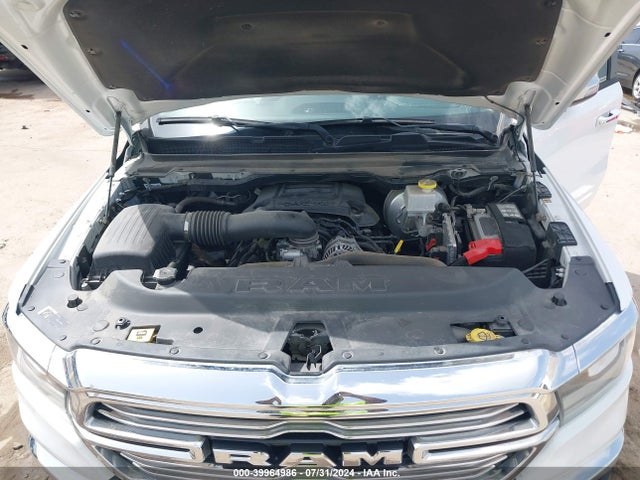 1C6SRFJT6NN352446 RAM 1500 Laramie  4x4 5'7 Box