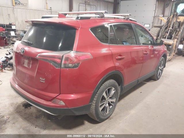 Toyota Rav4 Xle 2016 JTMRFREV6GJ097983 Image 4