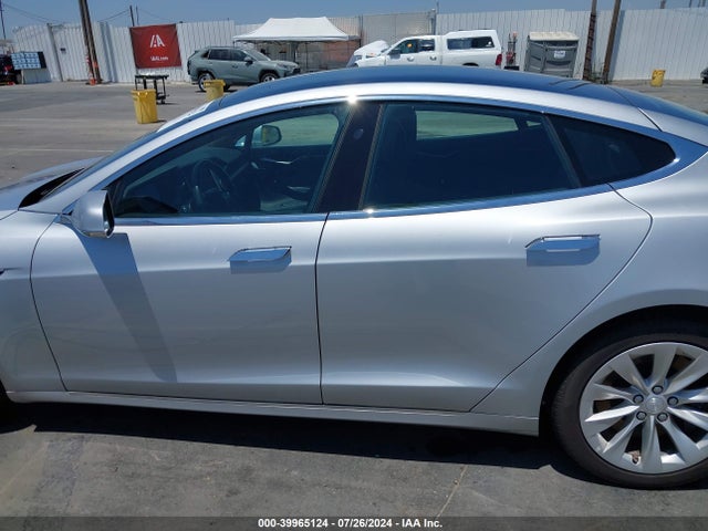 Tesla Model S 100d/75d/p100d 2018 5YJSA1E29JF281224 Image 14