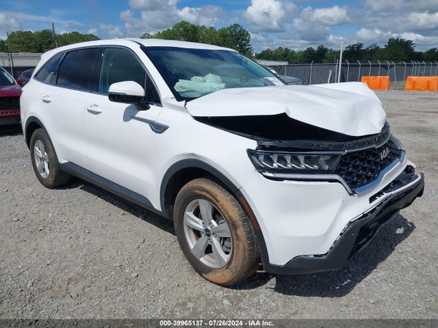 KIA SORENTO LX 2022 5XYRG4LC6NG106535 Image 1