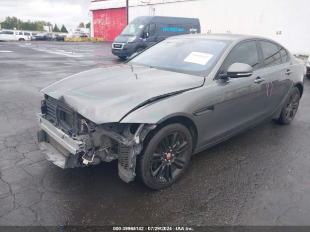 SAJAE4BG1HA965786 Jaguar Xe 25t Prestige
