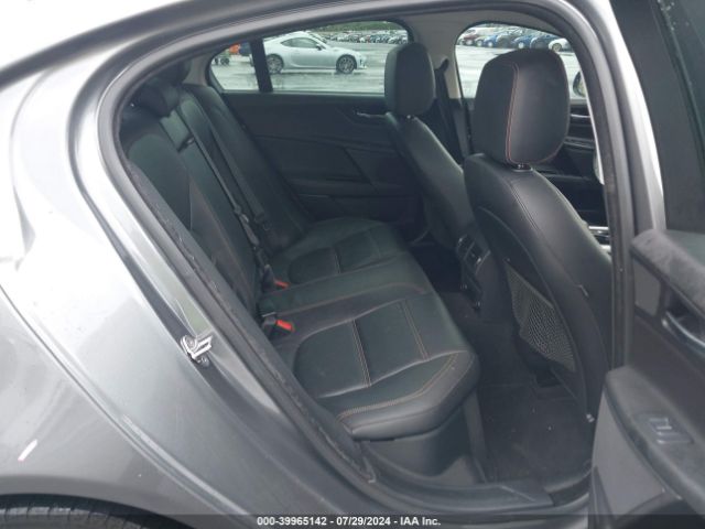 SAJAE4BG1HA965786 Jaguar Xe 25t Prestige