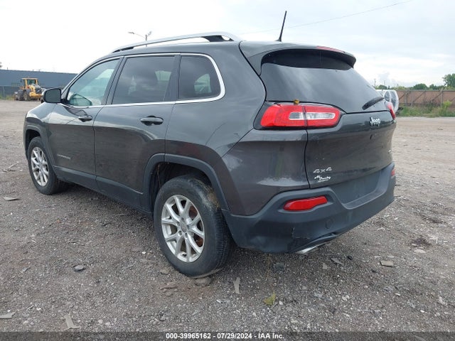 Jeep Cherokee Latitude 2016 1C4PJMCS0GW175565 Image 3