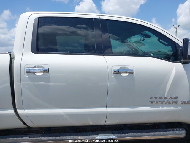 1N6BA1F41HN574303 Nissan Titan Xd Sl Diesel