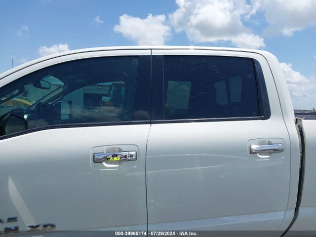 1N6BA1F41HN574303 Nissan Titan Xd Sl Diesel