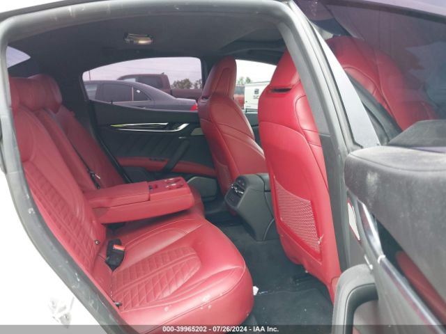 ZAM57YSS6M1371982 Maserati Ghibli S Gransport