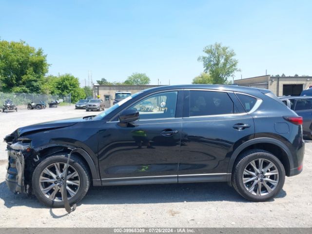 JM3KFBEY1M0462131 Mazda Cx-5 Signature