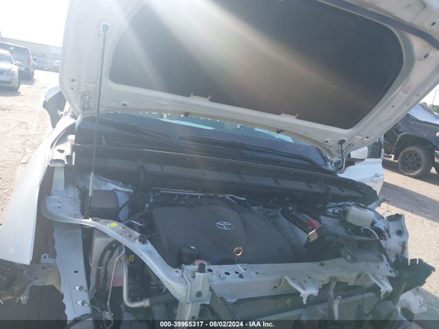 Toyota Highlander Xle 2022 5TDGZRAHXNS120681 Image 10