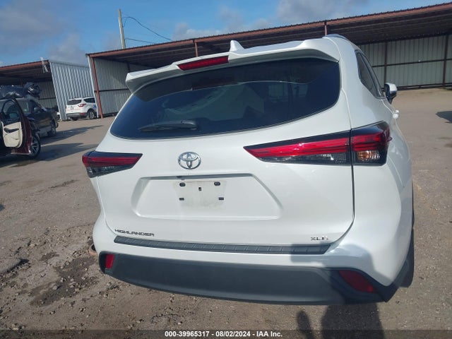 Toyota Highlander Xle 2022 5TDGZRAHXNS120681 Image 16