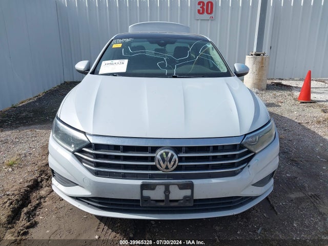 3VWE57BU3KM099880 Volkswagen Jetta 1.4t Sel