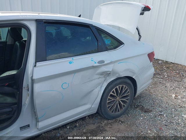 3VWE57BU3KM099880 Volkswagen Jetta 1.4t Sel
