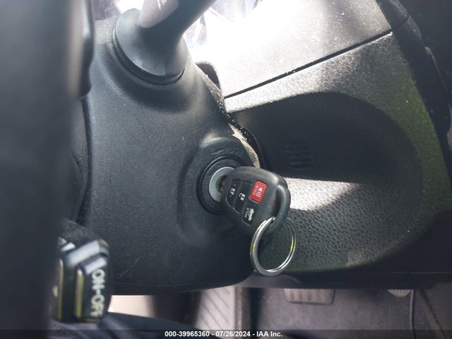 Toyota COROLLA SE 2018 5YFBURHE1JP840359 Image 11