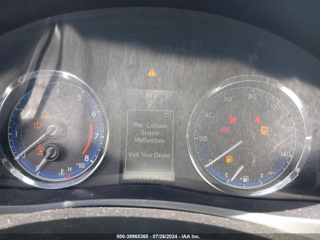 Toyota COROLLA SE 2018 5YFBURHE1JP840359 Image 15