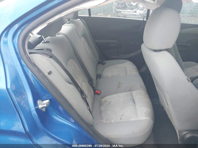 Chevrolet Sonic Ls Manual 2017 1G1JA5SH0H4102915 Image 8