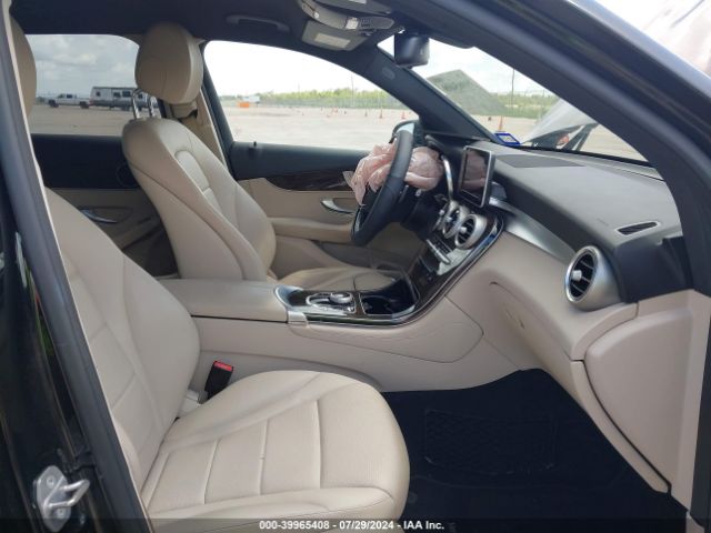 WDC0G4JBXJV046534 Mercedes-Benz GLC 300