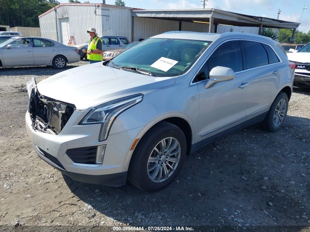 Cadillac XT5 LUXURY 2017 1GYKNBRS6HZ111227 Image 2