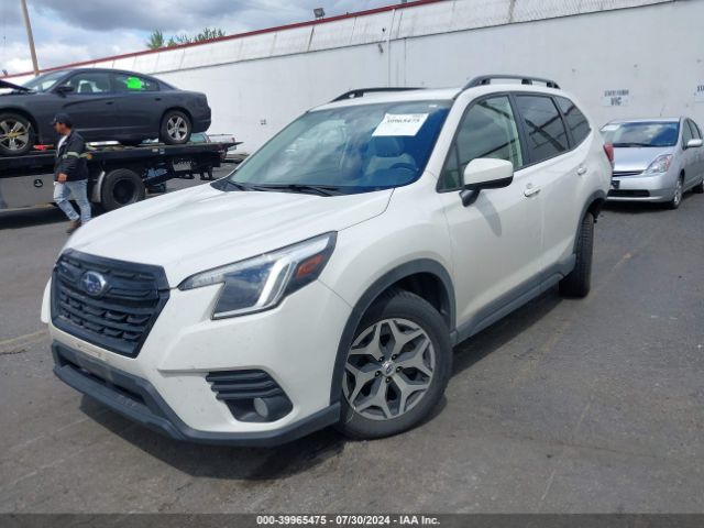 JF2SKAECXNH412965 Subaru Forester Premium