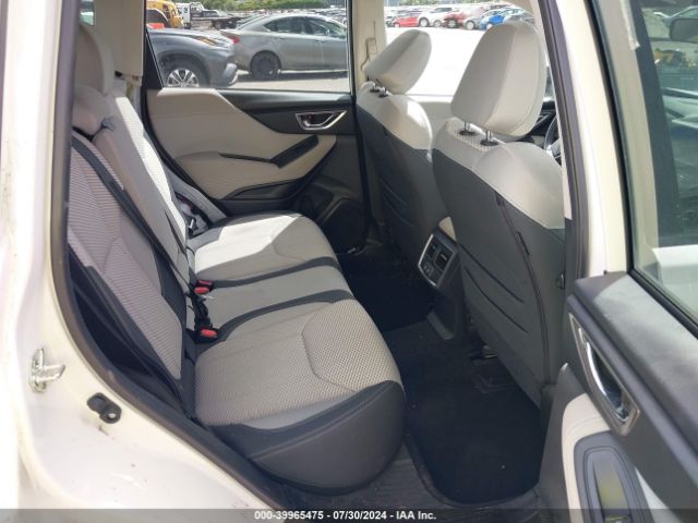 JF2SKAECXNH412965 Subaru Forester Premium