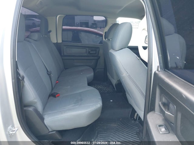 1C6RR6KTXKS562638 RAM 1500 Classic Tradesman  4x2 5'7 Box