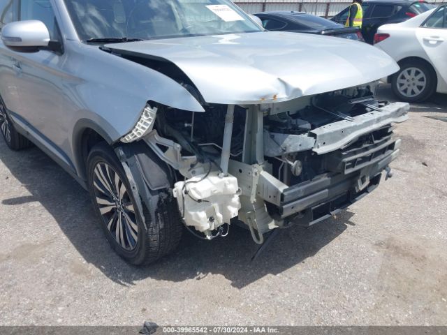 JA4AD3A38KZ034876 Mitsubishi Outlander Sel