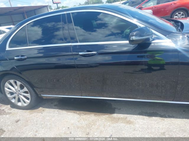 WDDZF4KBXHA195046 Mercedes-Benz E 300 4matic