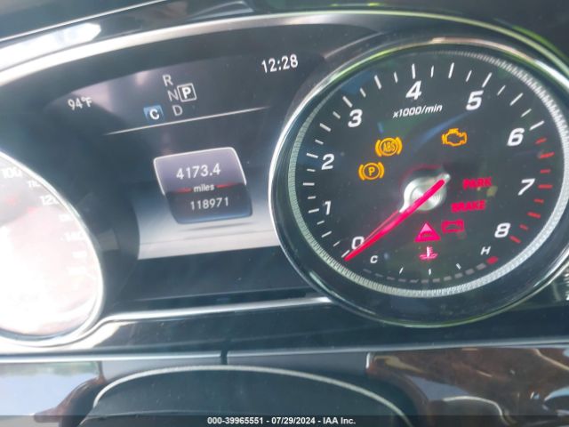 WDDZF4KBXHA195046 Mercedes-Benz E 300 4matic