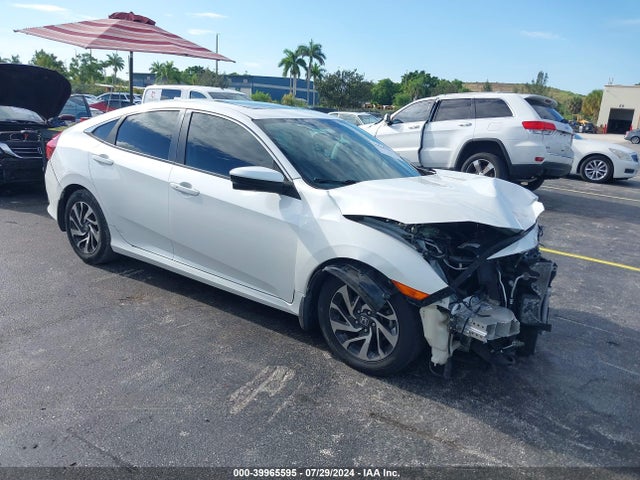 2017 19XFC2F70HE050417 main image