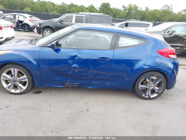 Hyundai Veloster Value Edition 2017 KMHTC6AD0HU320475 Image 14