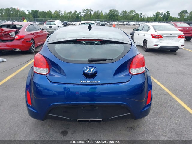 Hyundai Veloster Value Edition 2017 KMHTC6AD0HU320475 Image 16