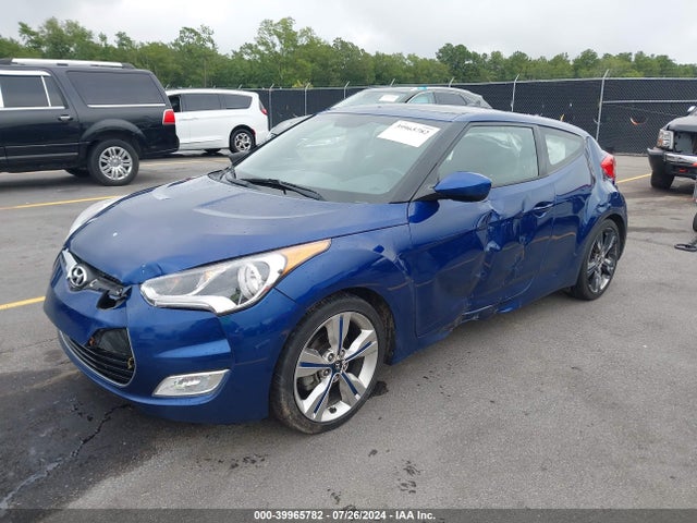Hyundai Veloster Value Edition 2017 KMHTC6AD0HU320475 Image 2