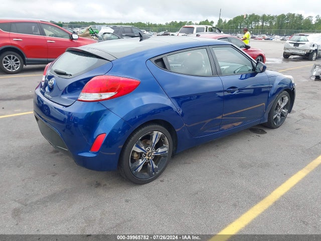 Hyundai Veloster Value Edition 2017 KMHTC6AD0HU320475 Image 4